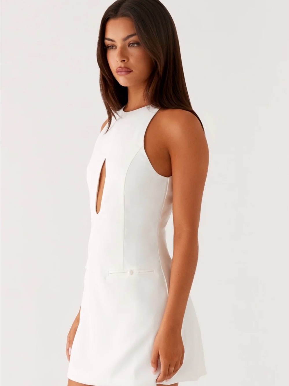 Stacy Mini Dress
Cut Out Mini Dress in White - Picture 3 of 4